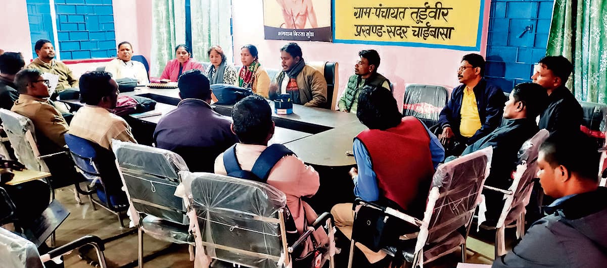 Chaibasa News : शिक्षा बजट में 5% बढ़ोतरी की मांग उठायें विधायक