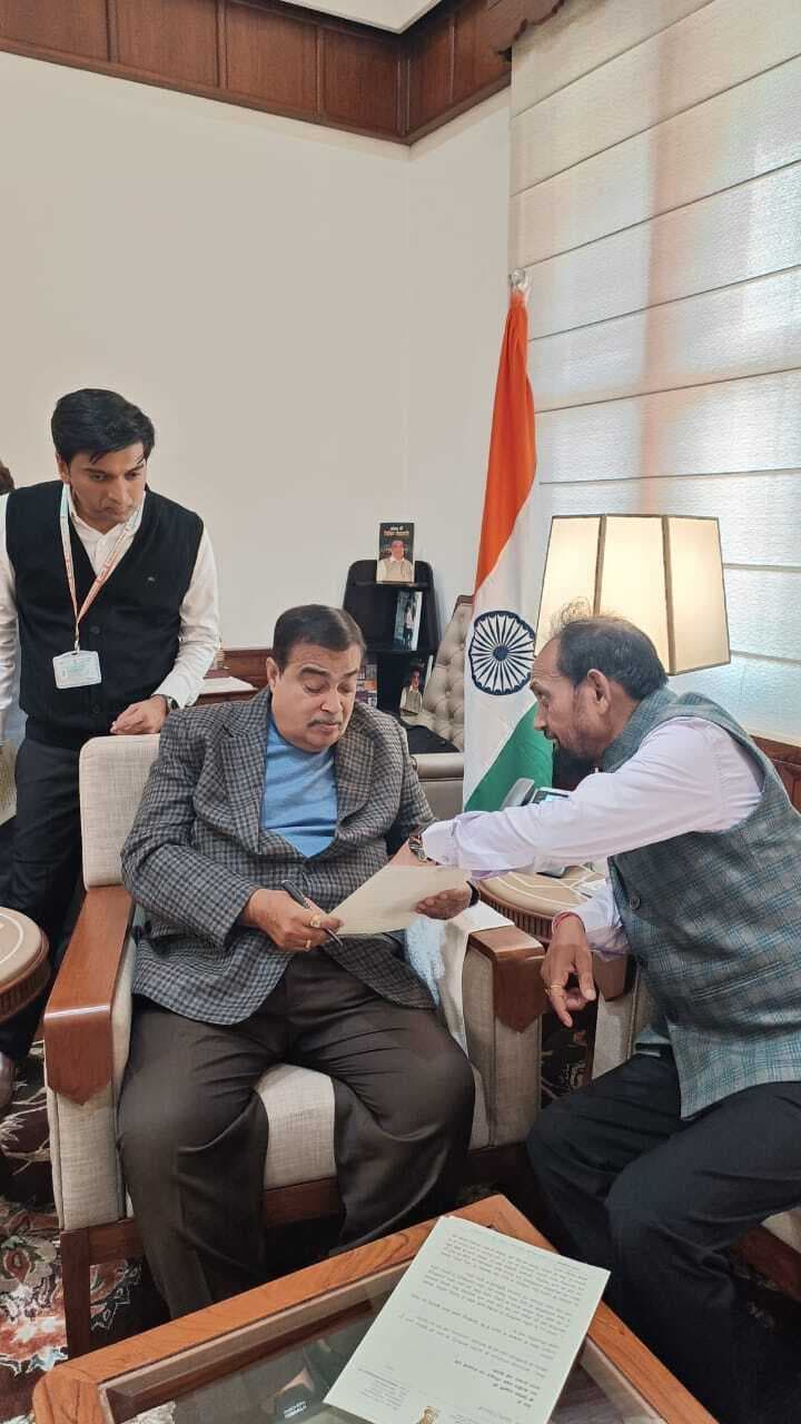 East Singhbhum News : फूलडुंगरी अंडरपास व बहरागोड़ा पीडब्ल्यूडी चौक पर ओवरब्रिज बनना जरूरी, हादसे में जा रहीं जानें