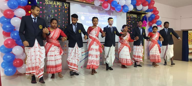 East Singhbhum News : अच्छा शिक्षक बनने के लिए बेहतर इंसान होना जरूरी : डॉ सुब्रतो विश्वास