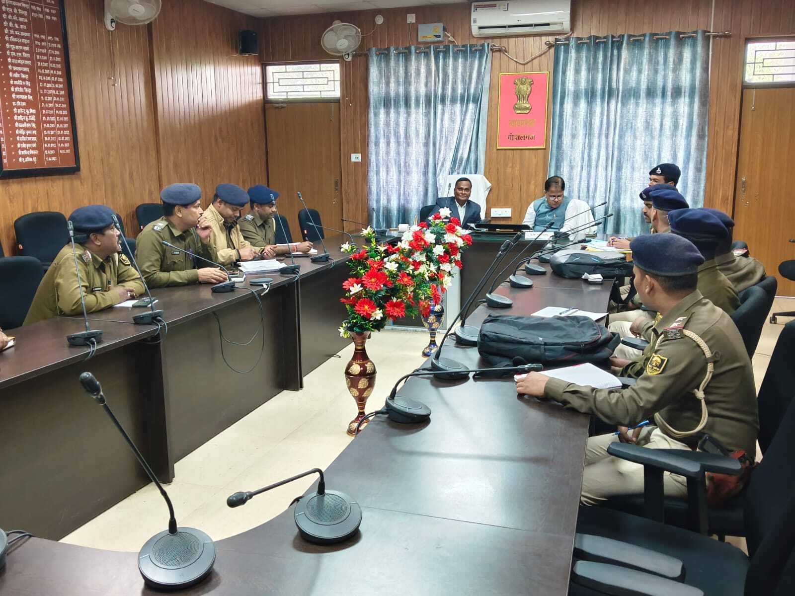 13 दिसंबर को आयोजित राष्ट्रीय लोक अदालत के लिए जारी नोटिसों का कराएं तामिला : सीजेएम