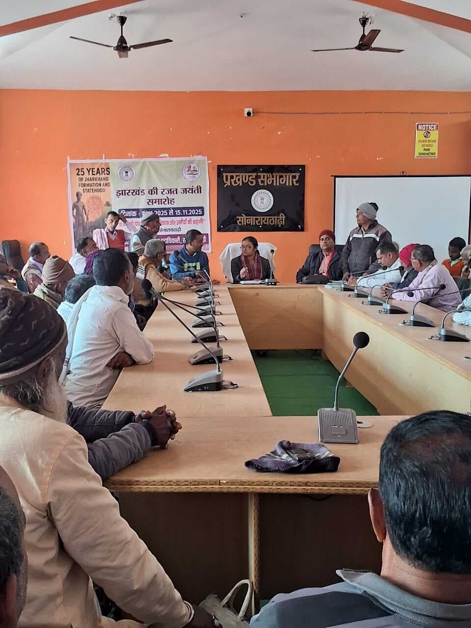 Deoghar news : सीओ से कोल्ड स्टोरेज व ग्राम प्रधानों के लिए कार्यालय बनाने का रखा प्रस्ताव