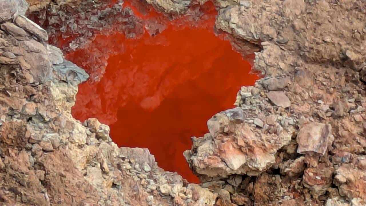 आबादी की ओर बढ़ रही खदान की आग