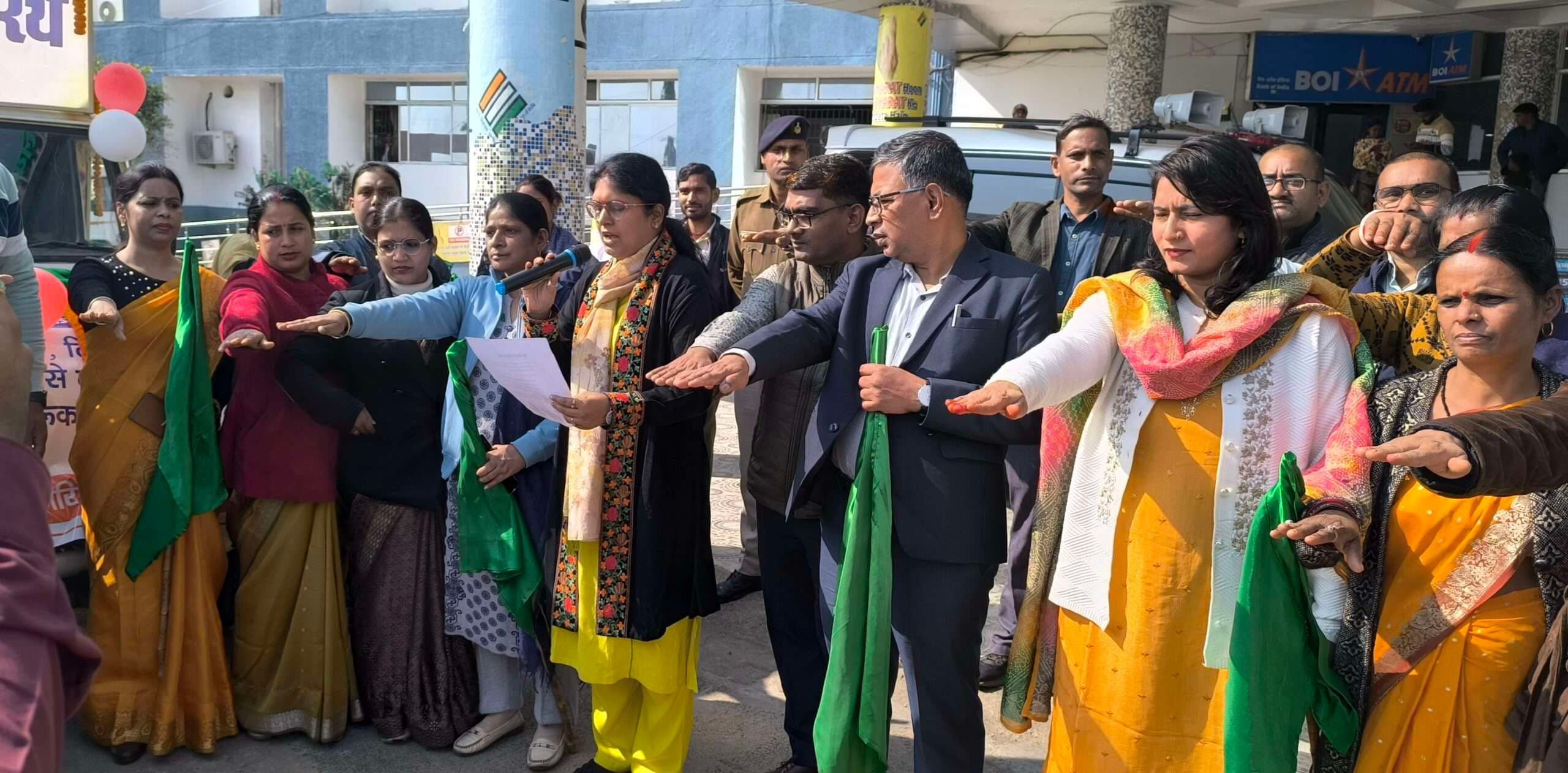 Giridih News :बाल विवाह मुक्त भारत अभियान को ले जागरूकता वाहन रवाना