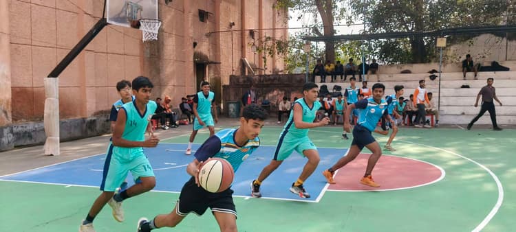 sasaram News: अंडर-14 में मुजफ्फरपुर, अंडर-17 में गया, तो अंडर-19 में पटना बना विजेता