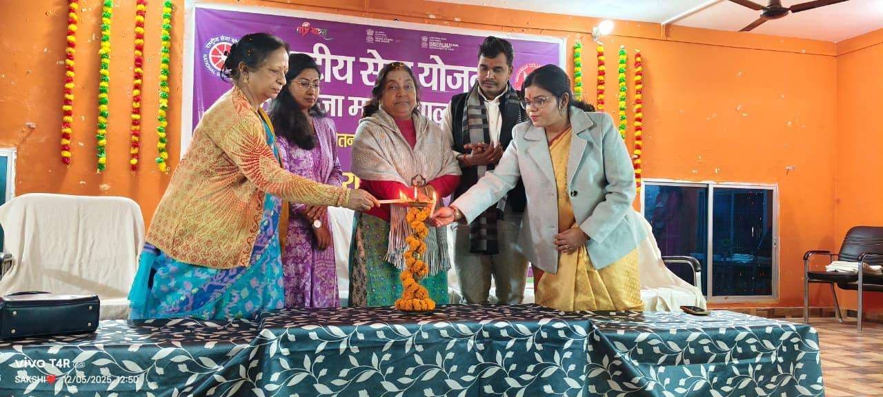 देश का भविष्य हमारी युवा शक्ति पर निर्भर है : प्रो कनक