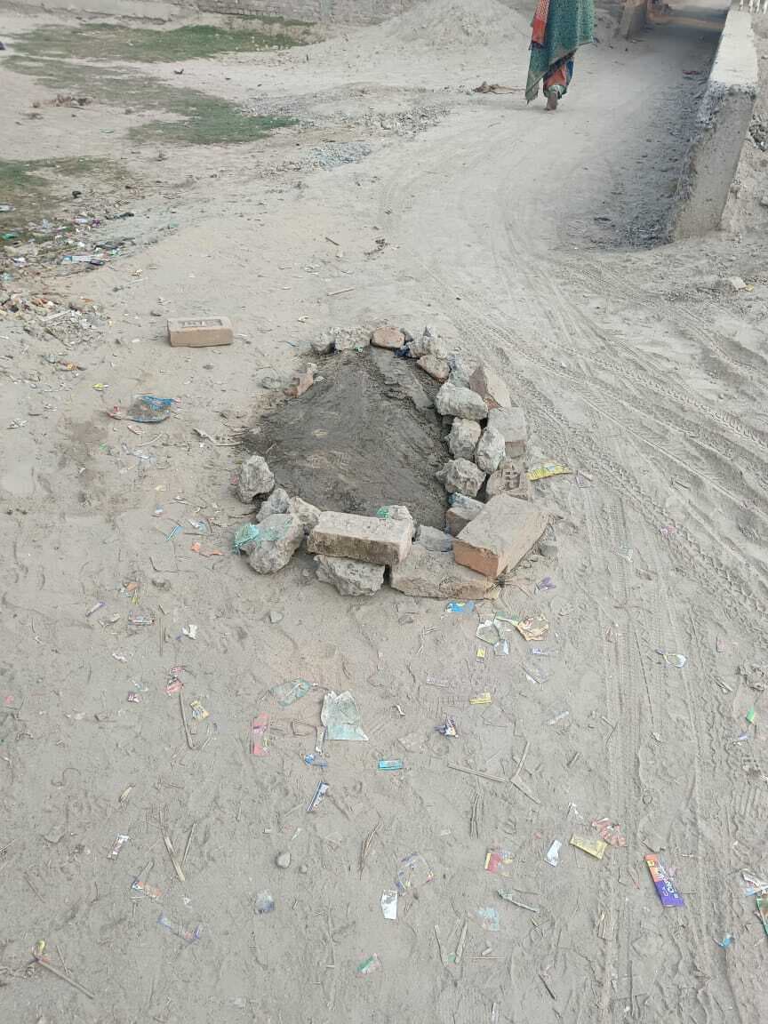 लाखों रुपये गबन मामले में माड़र दक्षिणी पंचायत की मुखिया सहित सात कर्मियों पर प्राथमिकी