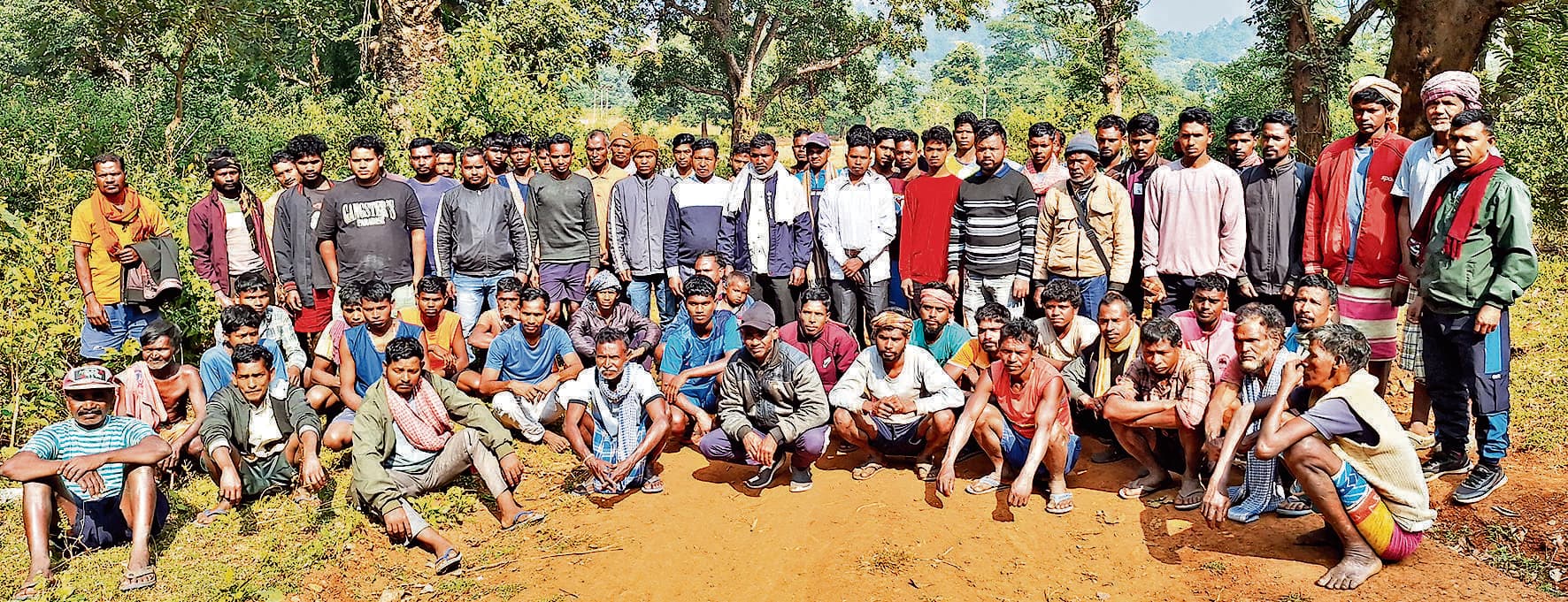 Chaibasa News : वन विभाग जल्द एनओसी दे, नहीं तो करेंगे एनएच जाम : ग्रामीण