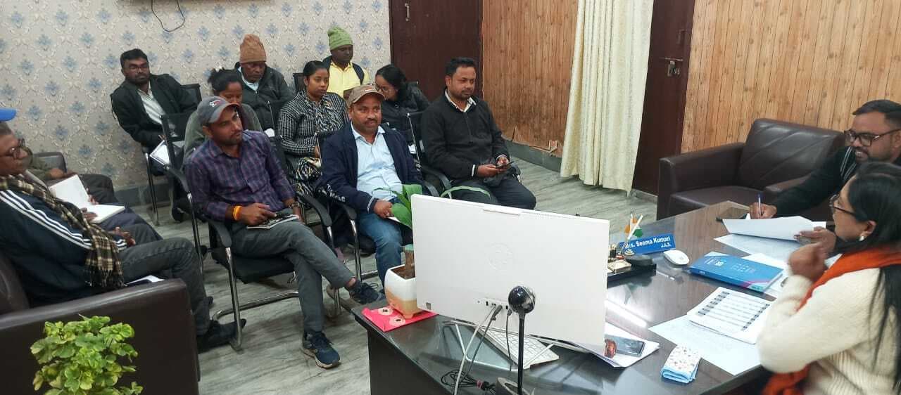 Bokaro News : अधूरे आवासों का निर्माण जल्द पूरा करें लाभुक : बीडीओ