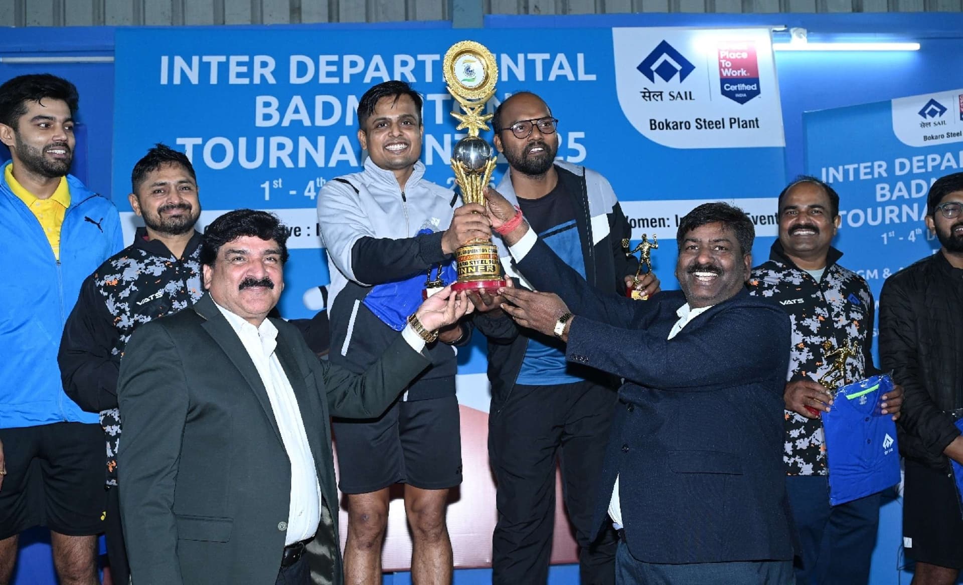 Bokaro News : अंतर विभागीय बैडमिंटन प्रतियोगिता में मिल जोन की टीम बनी चैंपियन