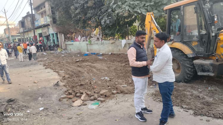 मोहनिया में सब्जी मंडी के लिए पथ निर्माण विभाग गेट के पास जमीन चिह्नित