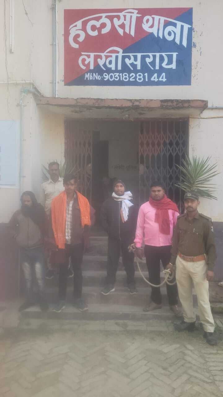 दो शराब तस्कर, एक शराबी समेत पांच लोग गिरफ्तार