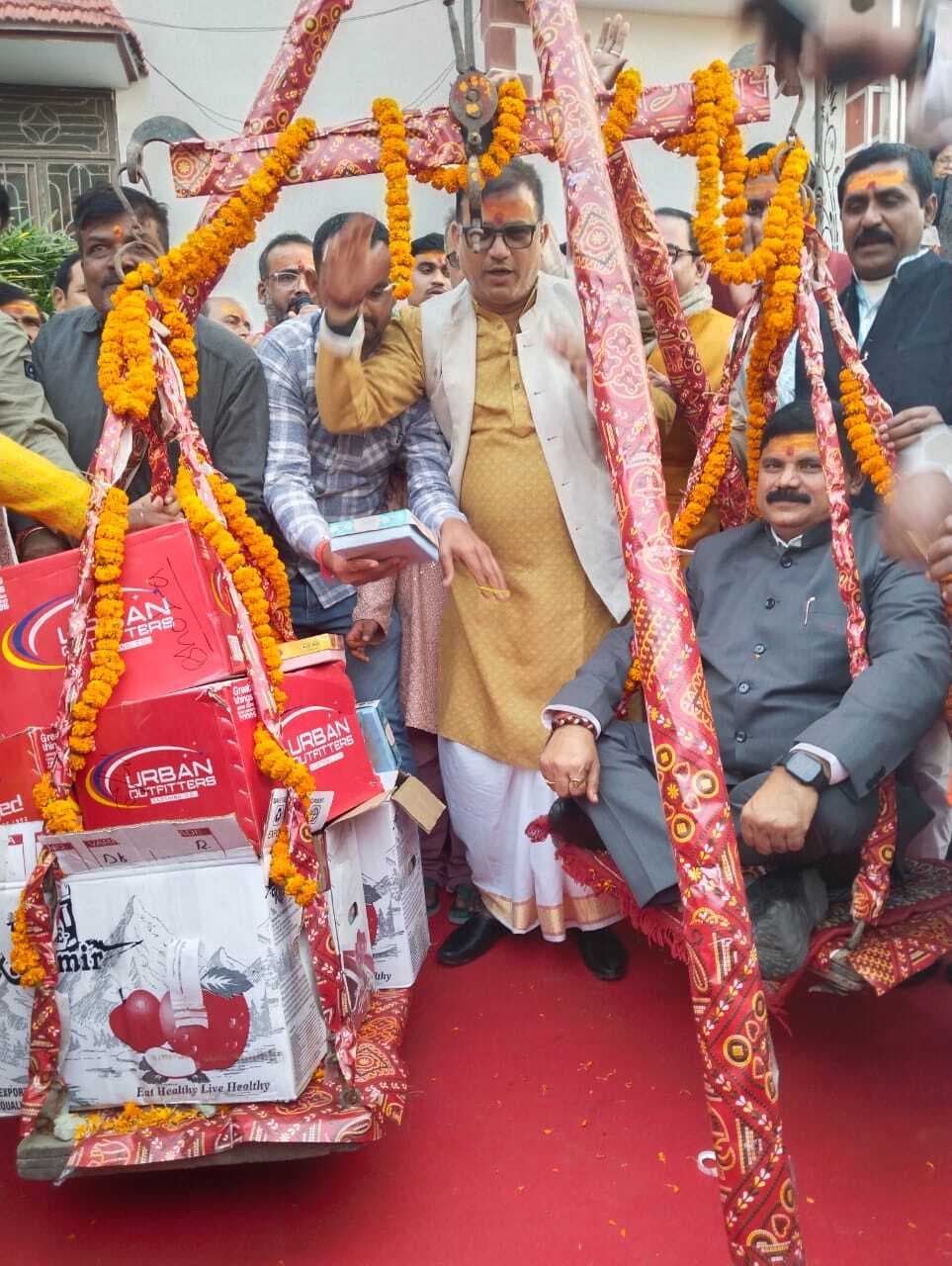 244 किसानों ने की 52 लाख की खरीदारी