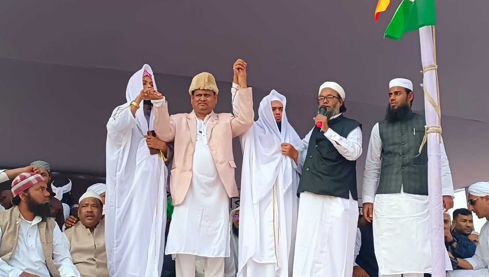 बेलडांगा में बाबरी मस्जिद का शिलान्यास