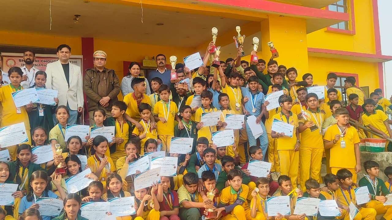 कबड्डी के सीनियर में चंद्रगुप्त तो जूनियर में अशोका हाउस विजयी