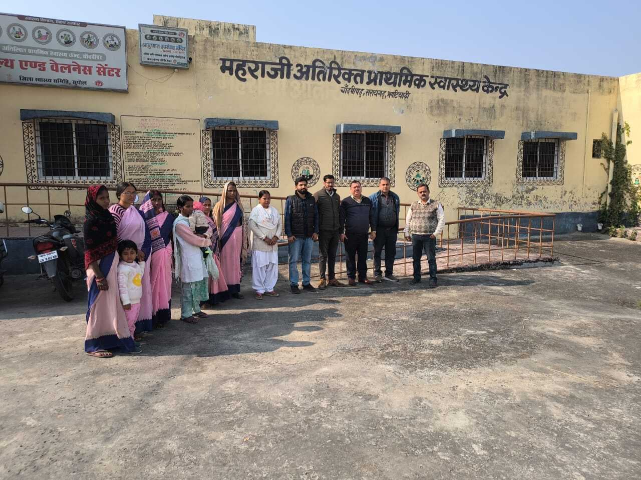 टीम ने अतिरिक्त प्राथमिक स्वास्थ्य केंद्र का किया निरीक्षण