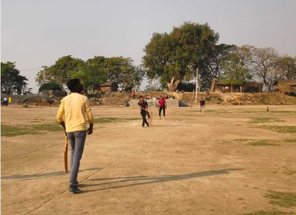 हुसैना ने मेदनीचौकी व देवघरा चंद्रटोला ने महेशपुर को हराया