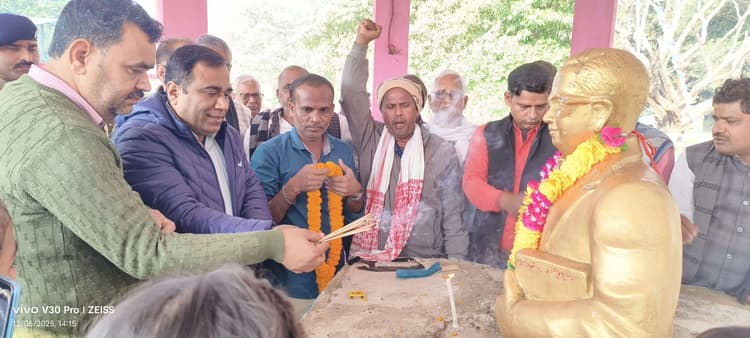 Madhubani News : डॉ. भीमराव आंबेडकर की मनी पुण्यतिथि