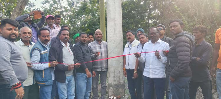 Bokaro News : कई गांवों में नये रूट से विद्युतापूर्ति शुरू