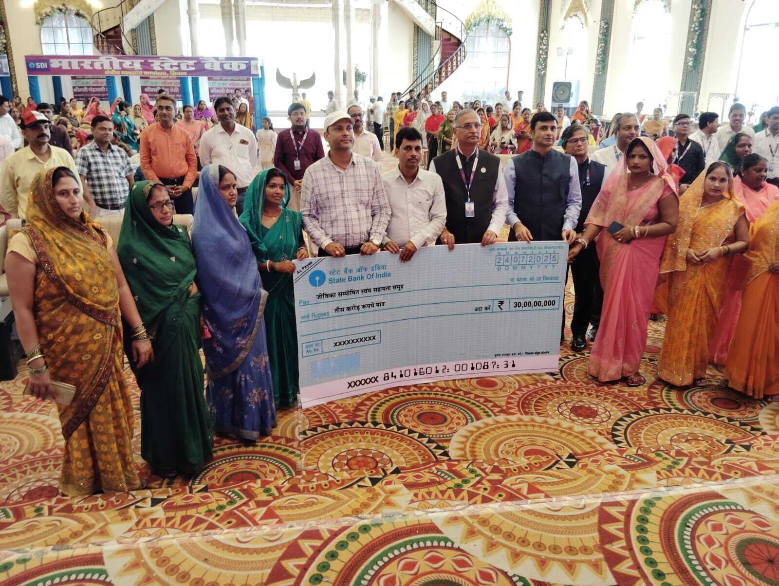 Motihari : पूर्वी चंपारण की दो लाख जीविका दीदियां चला रहीं हैं 277 करोड़ की अर्थव्यवस्था