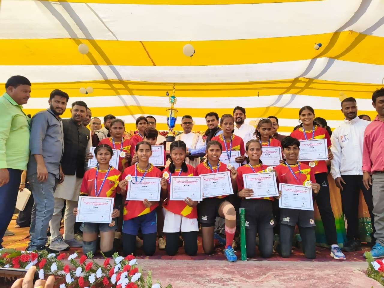 स्टेट रग्बी फुटबॉल प्रतियोगिता में ओवरऑल चैंपियन बना नवादा