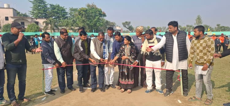 उदघाटन मैच में ड्रीम इलेवन सुपौल की टीम ने श्रीराम इलेवन सहरसा को 06 विकेट से किया पराजित