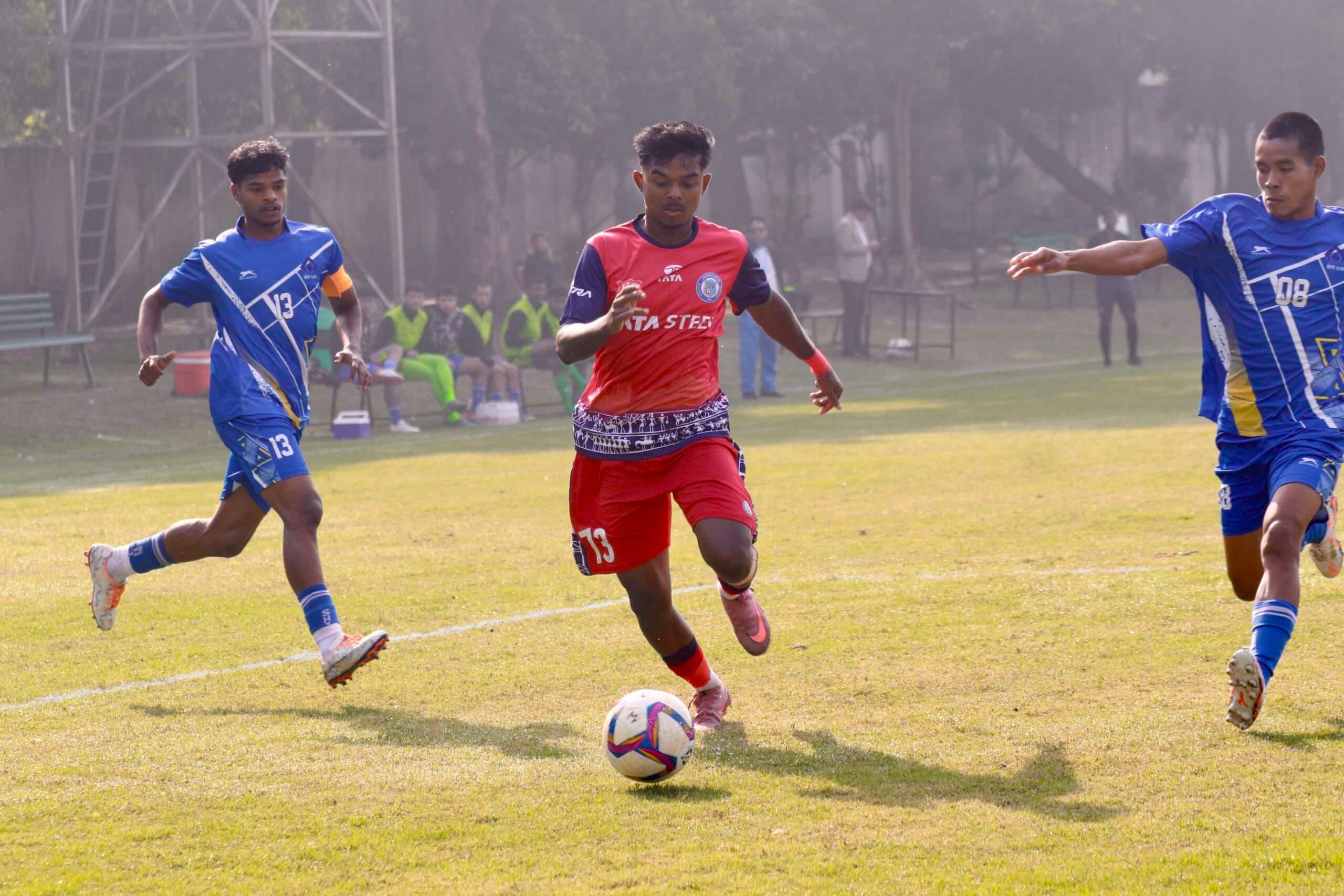 Aiff youth football league jfc u-18 team won :  जेएफसी अंडर-18 टीम की जीत में मार्श चमके