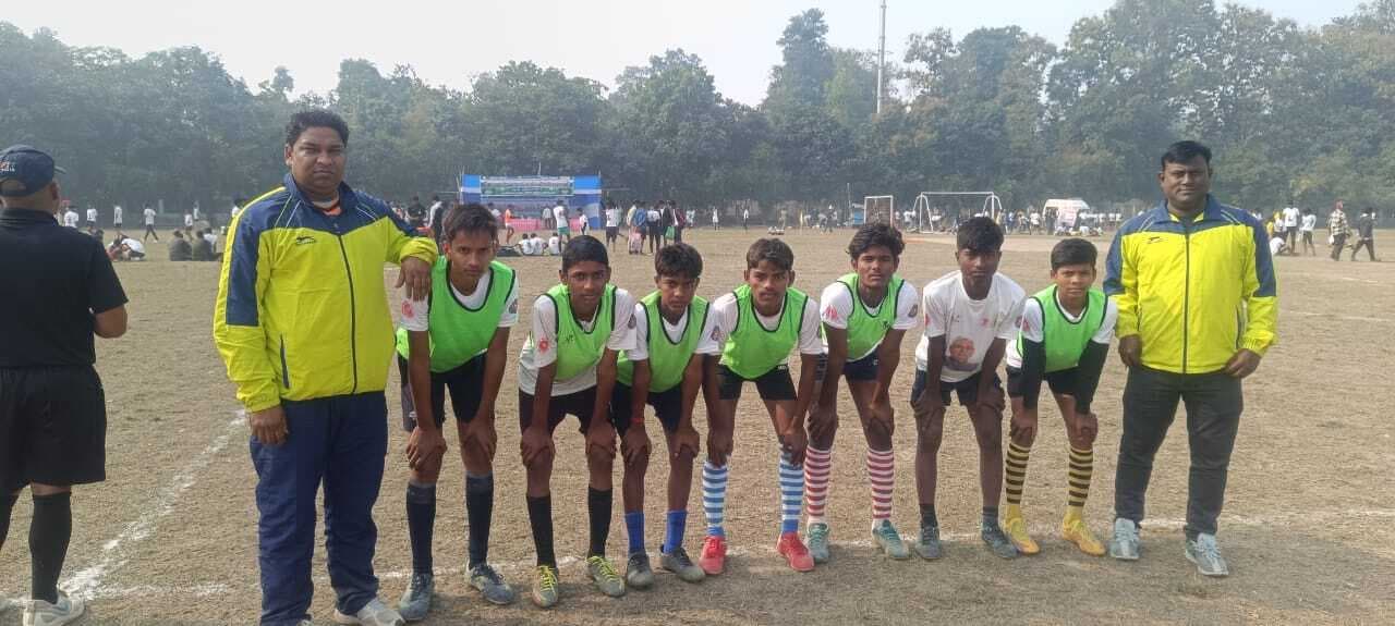 फुटबॉल मैच में गोलू के बेहतरीन प्रदर्शन से कैमूर ने जहानाबाद को हराया