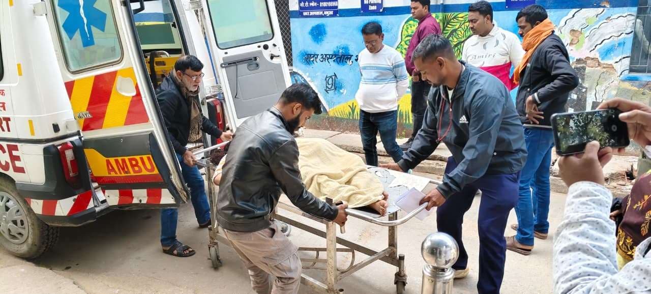 बगाड़ी में छत से गिरी युवती, हालत गंभीर