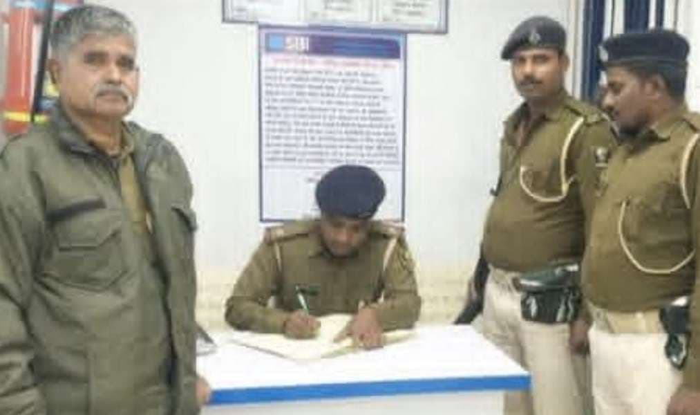 बैंकिंग प्रतिष्ठानों में पुलिस ने बढ़ायी चौकसी