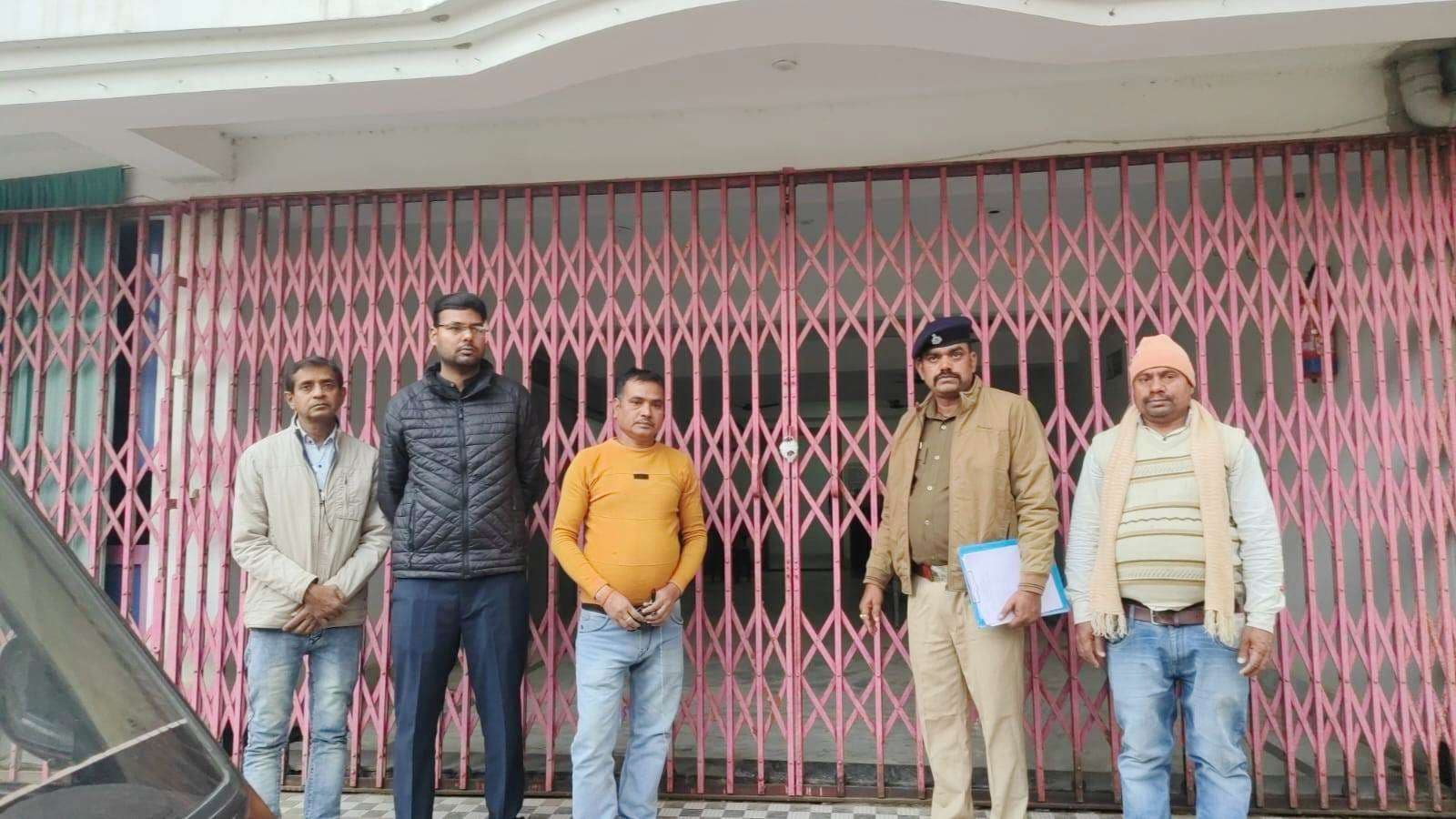 निजी क्लिनिक में नवजात  की मौत पर हंगामा, प्रशासन ने निदान अस्पताल को किया सील