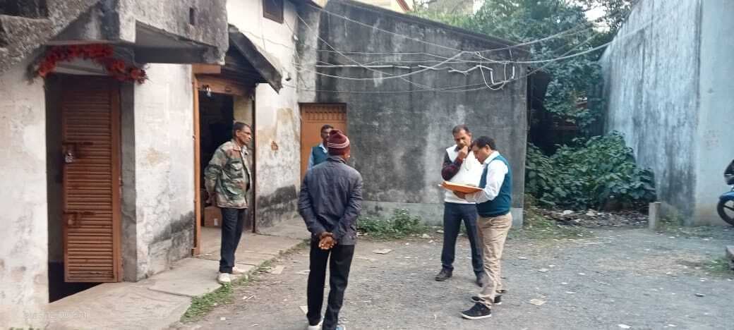 पाकुड़ पहुंची दमन और दीव की शराब की जांच शुरू