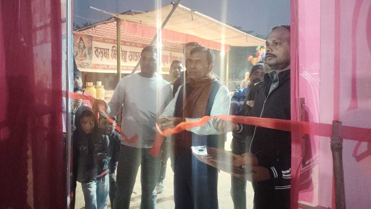 गांधी मैदान में हस्तशिल्प स्वदेशी मेला शुरू