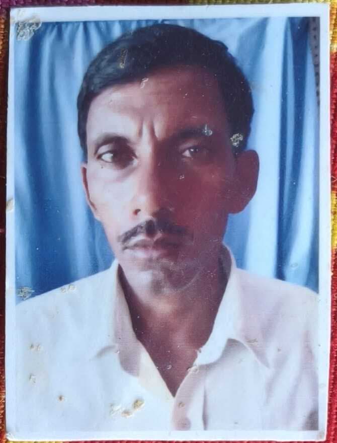 Giridih News :सड़क हादसे में गाड़ीवान समेत दो बैलों की मौत