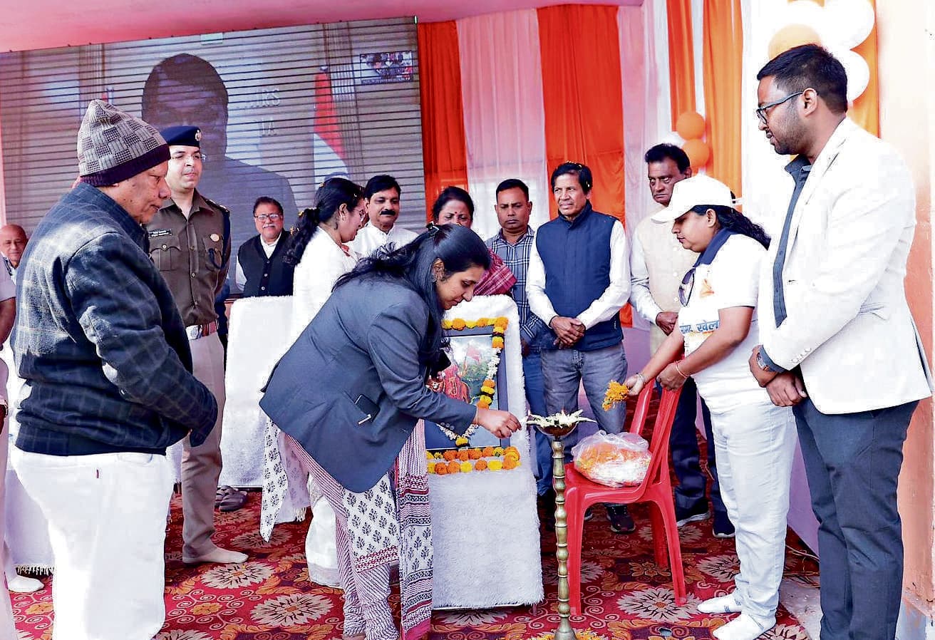 Rourkela News: खेलों से शिक्षा के क्षेत्र में आता है क्रांतिकारी बदलाव, मिलता है प्रोत्साहन : दुर्गाचरण तांती