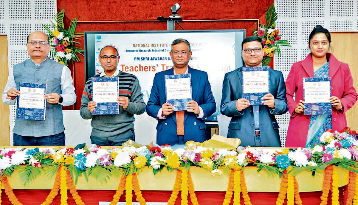 Rourkela News: शिक्षण विधियों में सुधार और नवीनतम टूल्स से शिक्षकों को किया जायेगा सशक्त