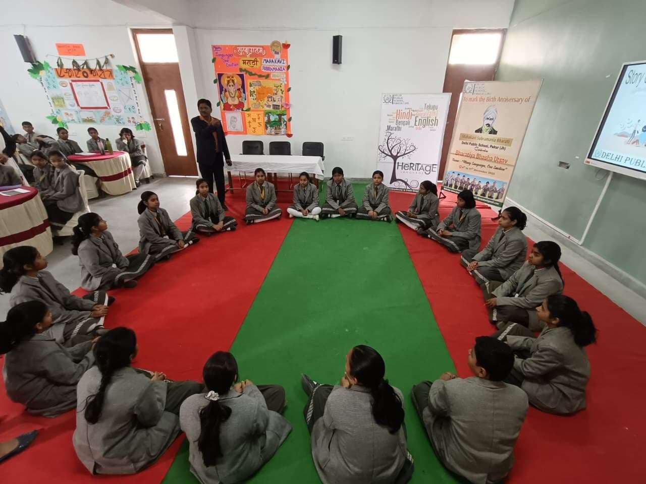 छात्रों ने पत्र लेखन की पारंपरिक संस्कृति को किया जीवंत