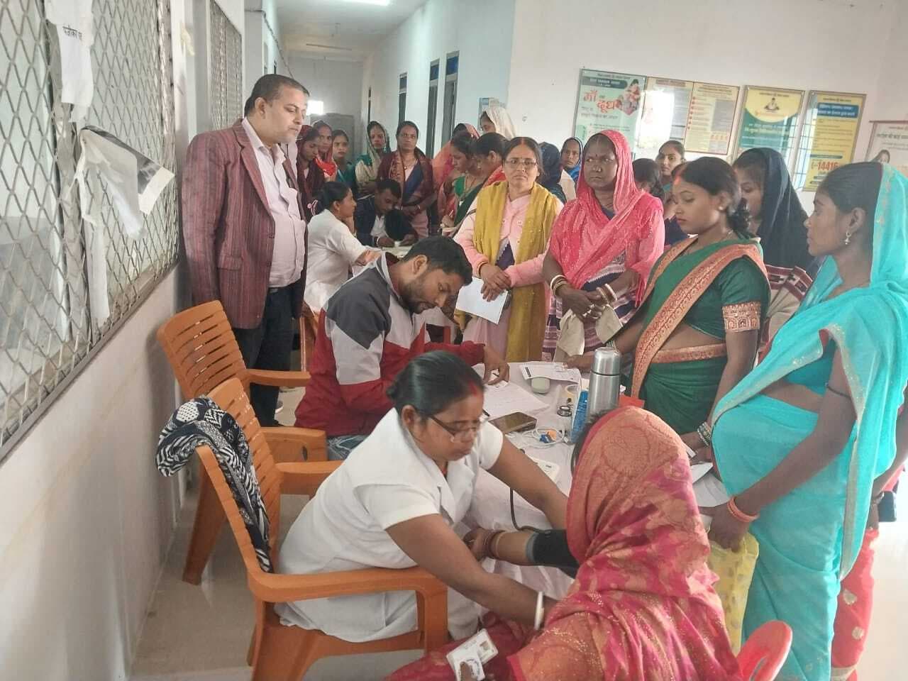 197 गर्भवती महिलाओं की हुई स्वास्थ्य जांच