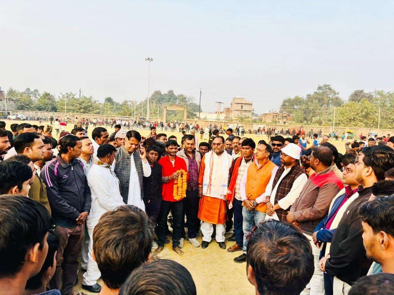 वार्षिक जिला स्तरीय फुटबॉल मैच का हुआ शुभारंभ