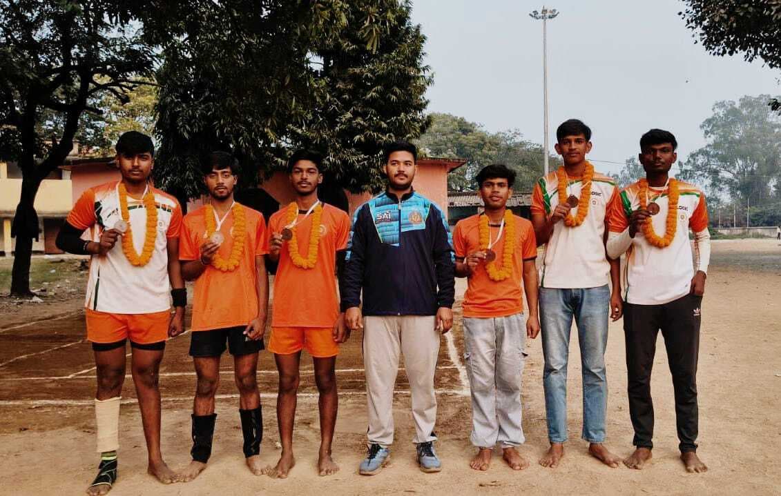 कबड्डी एकेडमी भारत ने खिलाड़ियों को किया सम्मानित