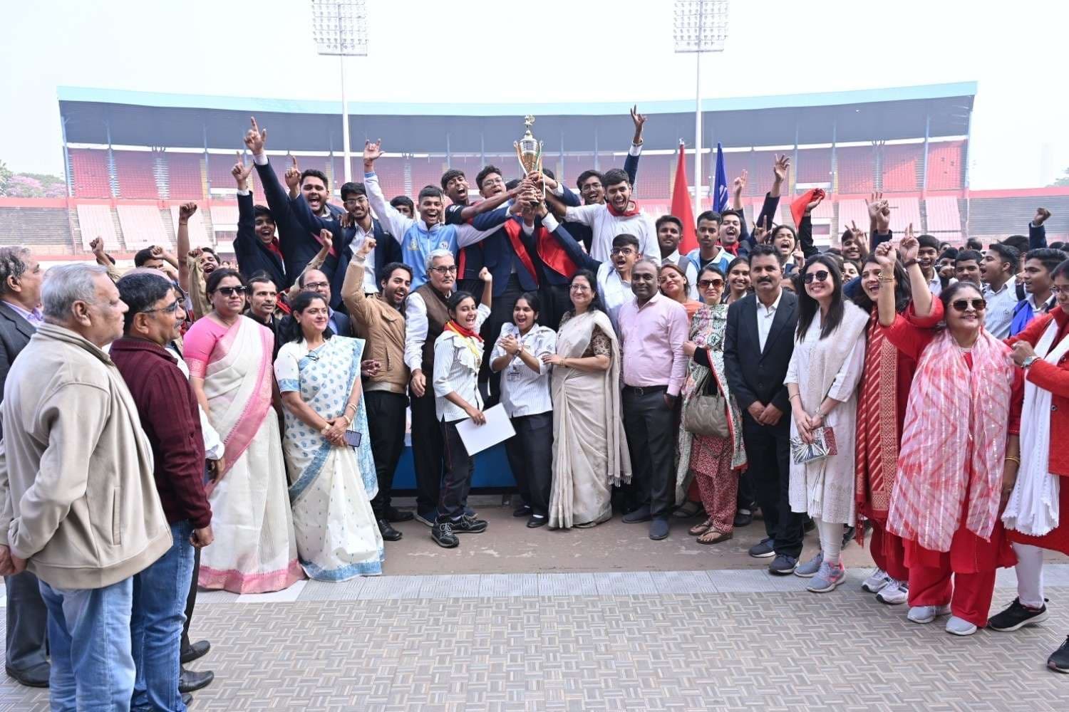 Moti Lal Nehru Public School Annual Sports Day :रेड हाउस बना ओवरऑल चैंपियन