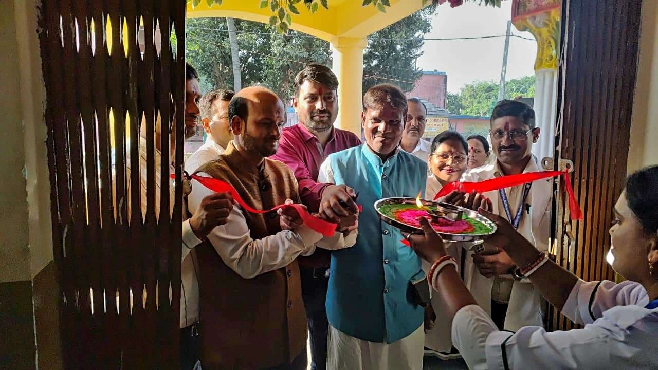 प्रधानमंत्री सुरक्षित मातृत्व दिवस शिविर का शुभारंभ