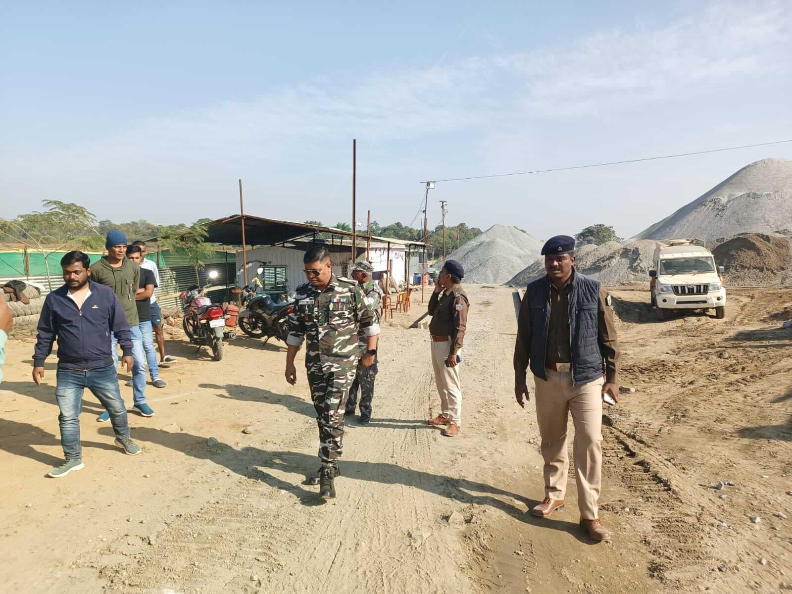 अज्ञात ने क्रशर में की फायरिंग