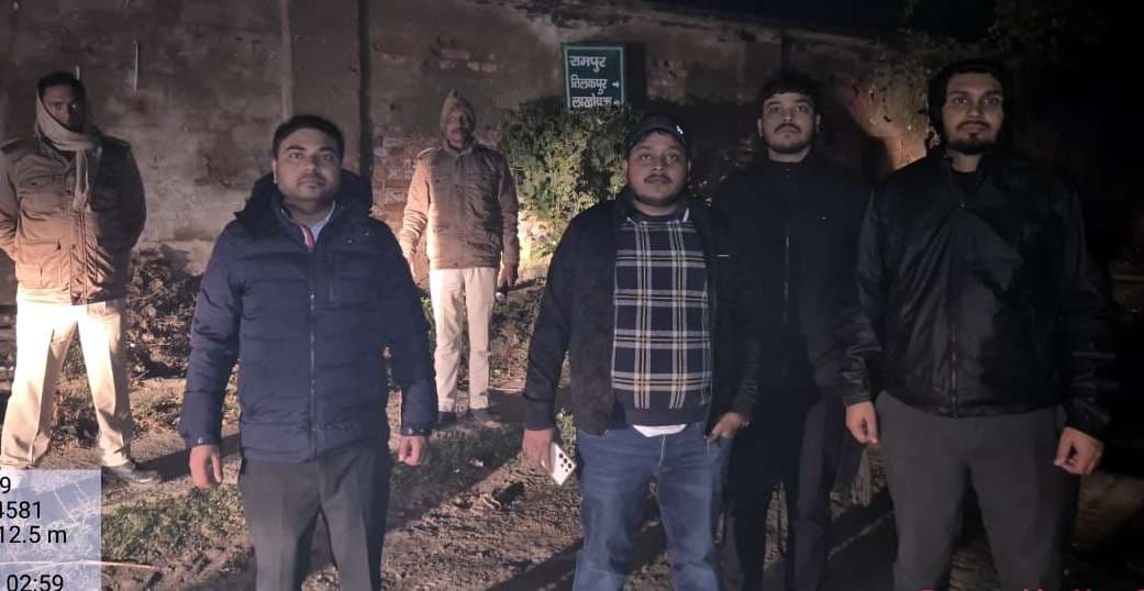 डीएम के निर्देश पर चला अवैध बालू खनन के खिलाफ अभियान,  एक वाहन जब्त