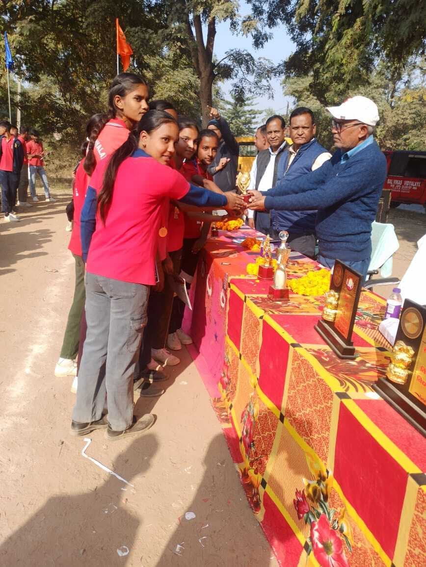 खेल से मिलती है अनुशासन की सीख : एपीओ