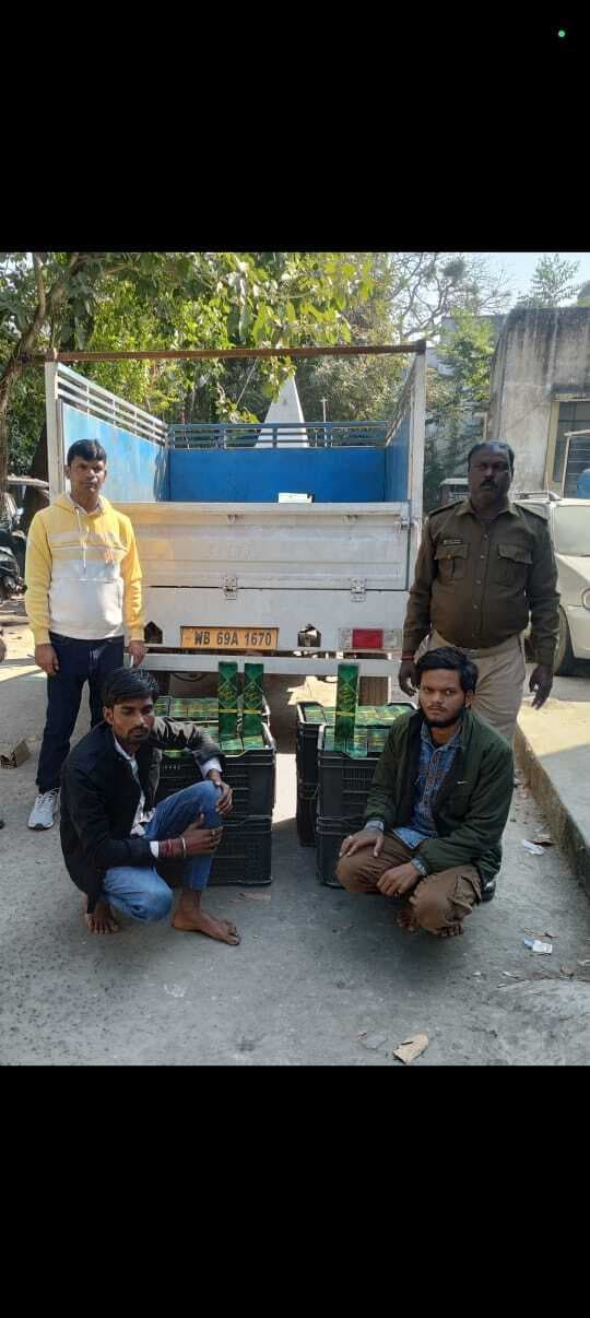 144 लीटर विदेशी शराब के साथ दो तस्कर गिरफ्तार