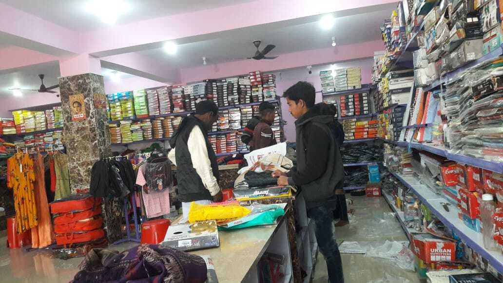 बिंदापाथर में अलाव की व्यवस्था नहीं, ठंड से लोग परेशान