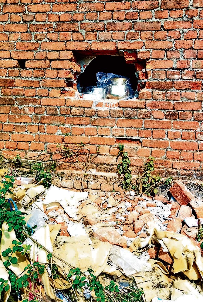 Bokaro News : दुगदा में दुकान से छह लाख के जेवरात की चोरी