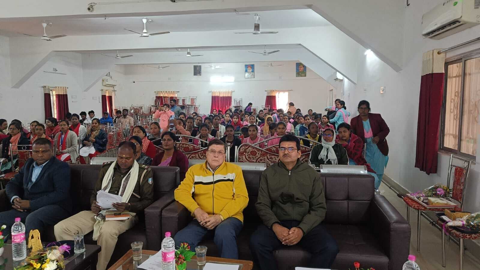 East Singhbhum News : मानवाधिकार का अर्थ है जियो और जीने दो : डॉ शैलेंद्र कुमार