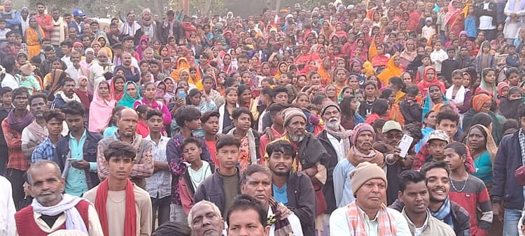 वीर लोरिक महोत्सव : बिहार के पहलवानों ने खूब दिखाया दांव पेंच, लोगों का कराया भरपुर मनोरंजन