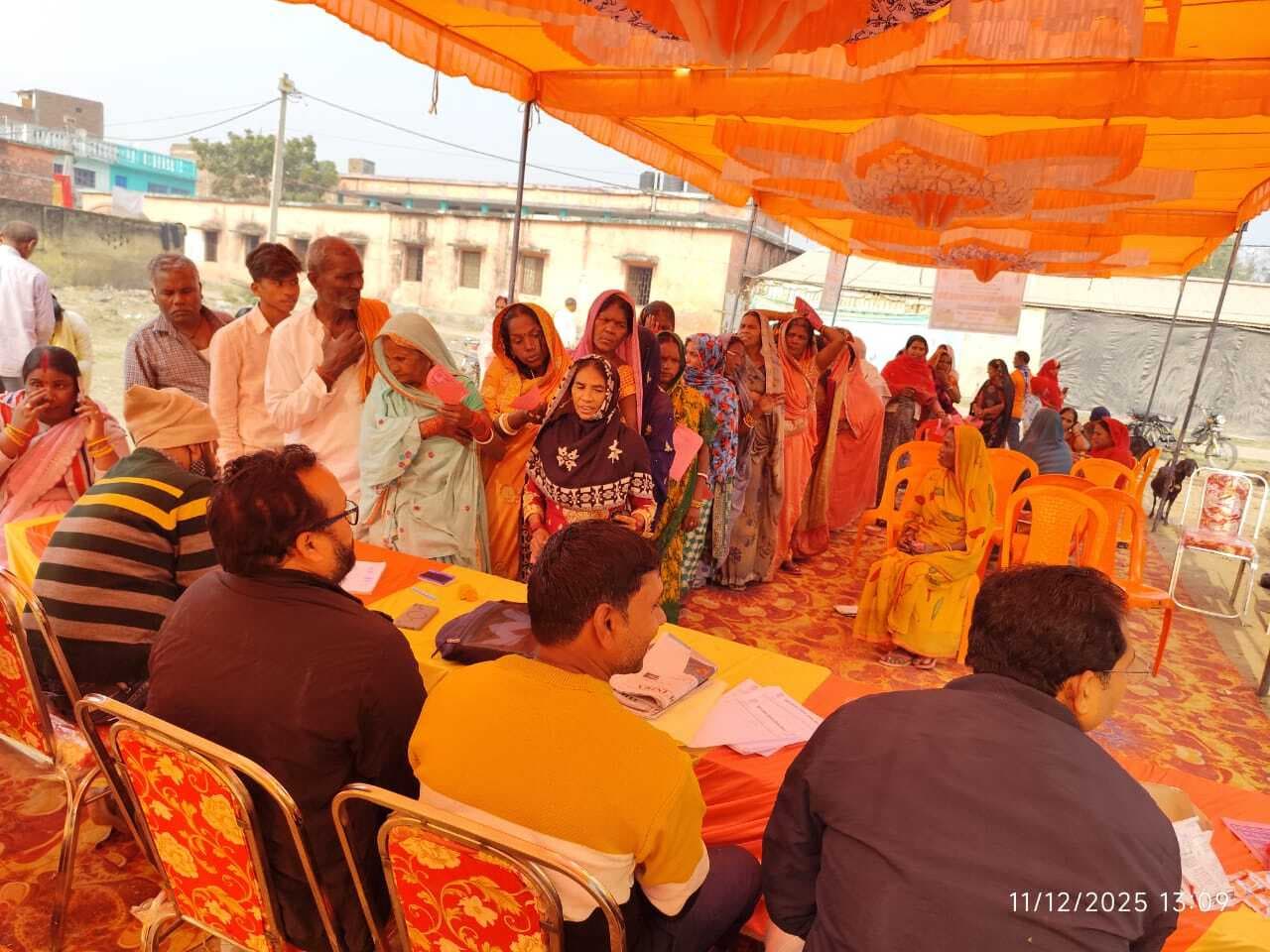 जीविका हथुआ की ओर से पशु स्वास्थ्य और जागरूकता शिविर हुआ आयोजित